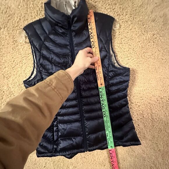 Bernardo Vest Women's Sz S Navy Metallic Goose Down Puffer Zip Athleisure Gorp - Picture 12 of 12